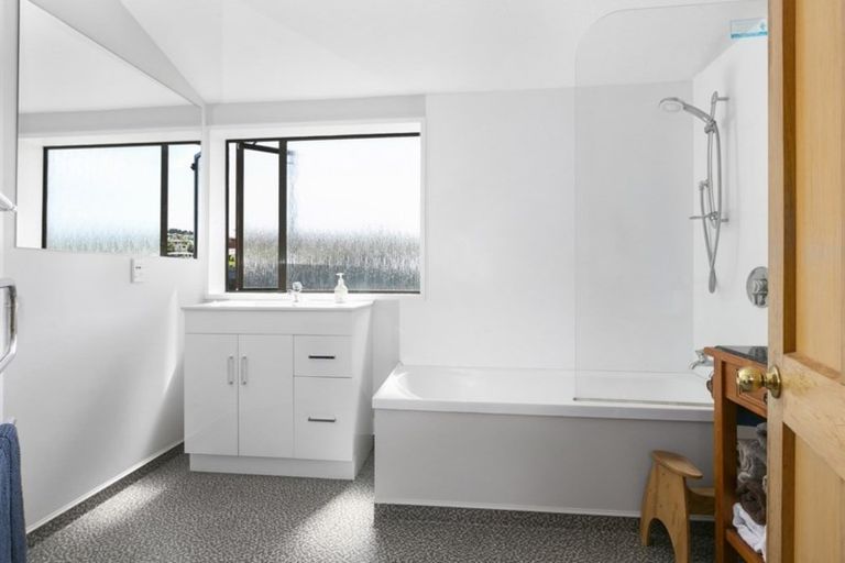 Photo of property in 98b Dunrobin Street, Waverley, Dunedin, 9013