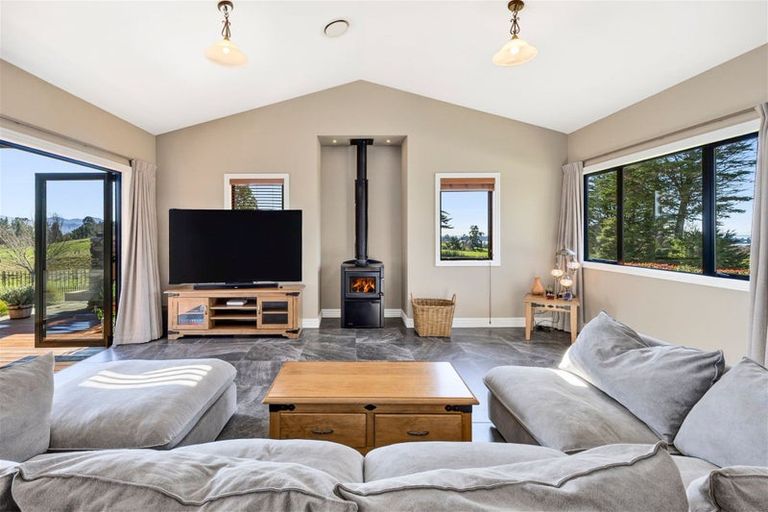 Photo of property in 919 Tasman View Road, Lower Moutere, Upper Moutere, 7175