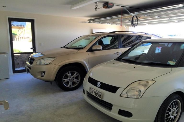 Photo of property in 268 Ballintoy Park Drive, Welcome Bay, Tauranga, 3175