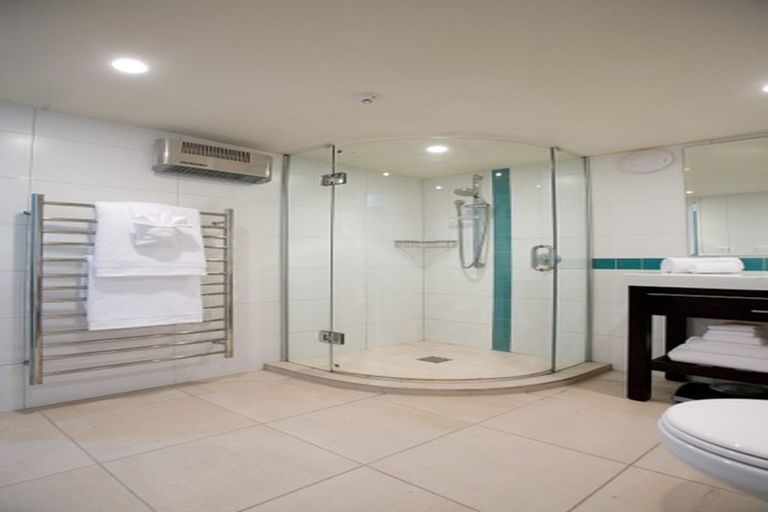 Photo of property in 2/10 Orchard Street, Wadestown, Wellington, 6012