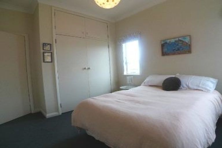 Photo of property in 68 Cashmere Avenue, Khandallah, Wellington, 6035