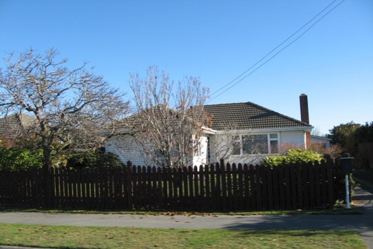 Photo of property in 61 Wattle Drive, New Brighton, Christchurch, 8083