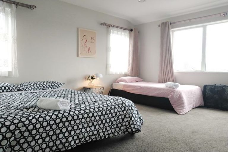 Photo of property in 11 Ballindrait Drive, Flat Bush, Auckland, 2019