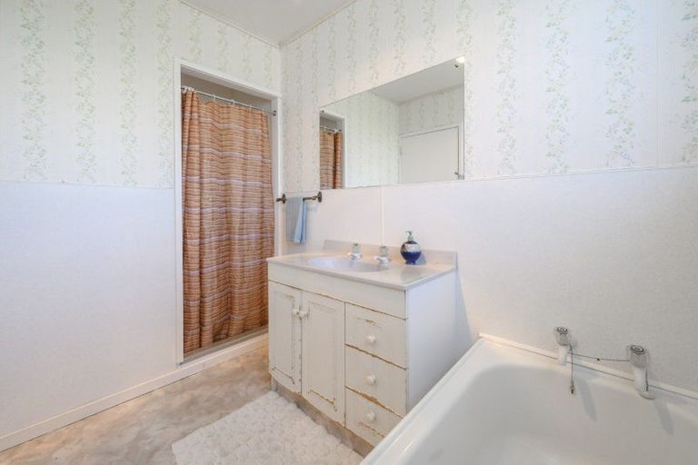 Photo of property in 55 Smiths Road, Matua, Tauranga, 3110