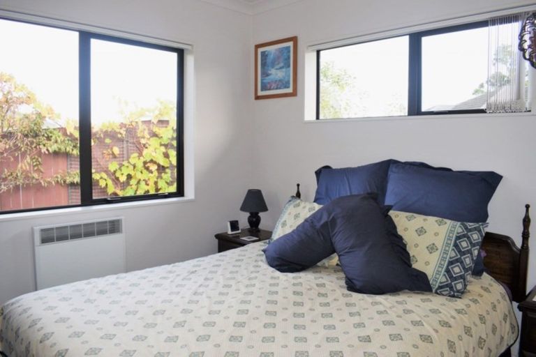 Photo of property in 28 Ian Peter Way, Otaki, 5512