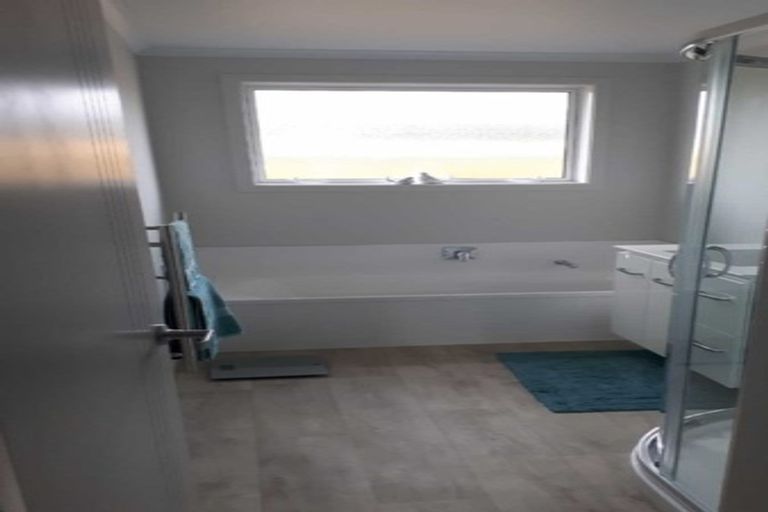 Photo of property in 21 Awataha Crescent, Pyes Pa, Tauranga, 3110