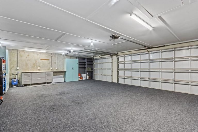 Photo of property in 1 Bancroft Place, Parklands, Christchurch, 8083