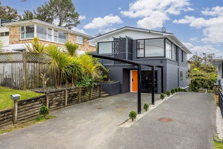 Photo of property in 2a Hoskins Avenue, Hillsborough, Auckland, 1042