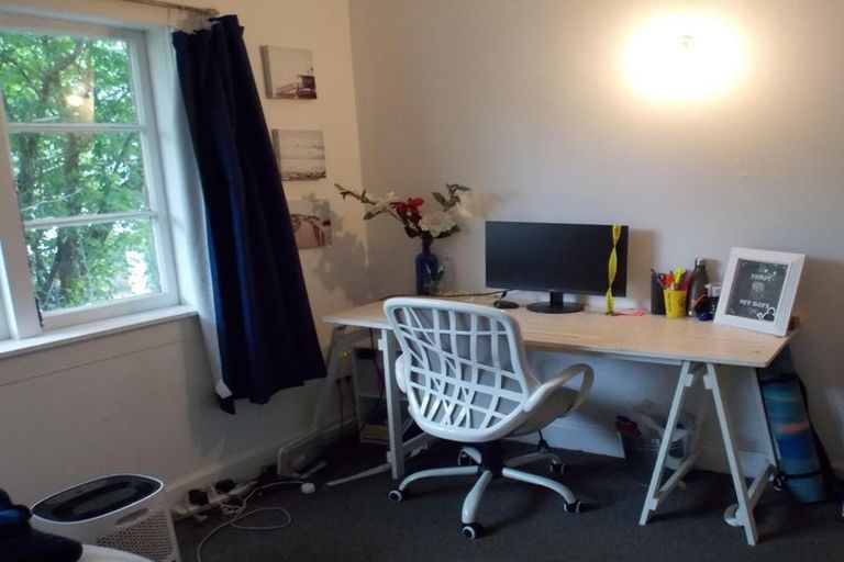 Photo of property in 296 Tinakori Road, Thorndon, Wellington, 6011