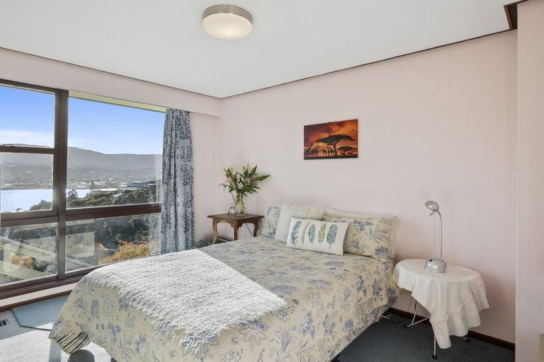 Photo of property in 4 Arthurs Walk, Vauxhall, Dunedin, 9013