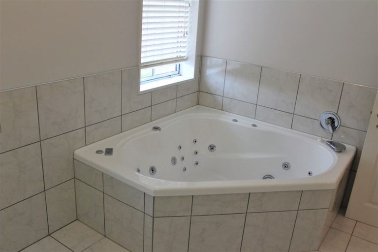 Photo of property in 2a Jane Deans Close, Riccarton, Christchurch, 8011