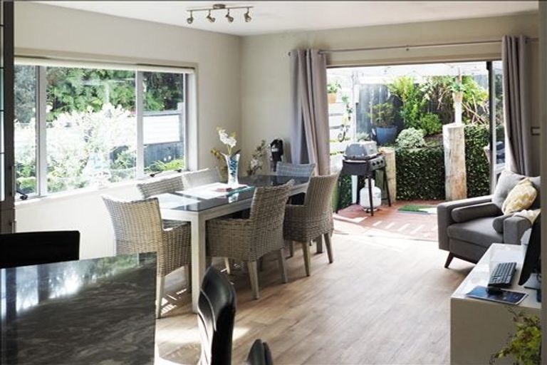 Photo of property in 4 The Fairway, Whakatane, 3120