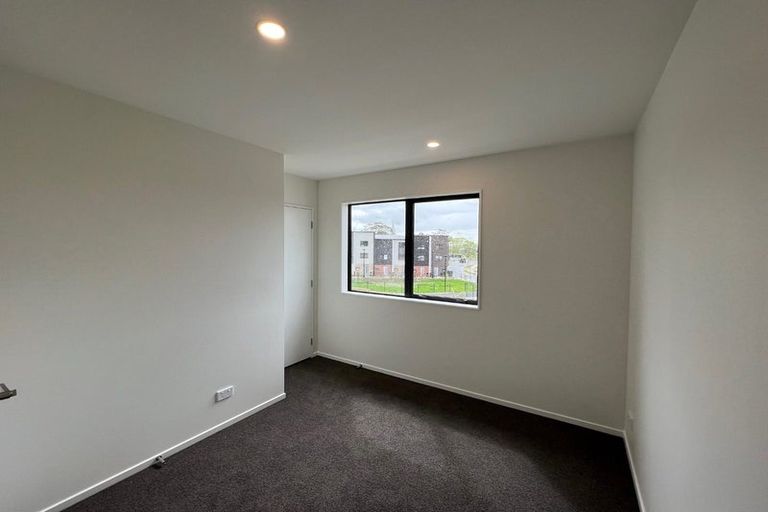 Photo of property in 47 Jabuka Street, Glen Eden, Auckland, 0602
