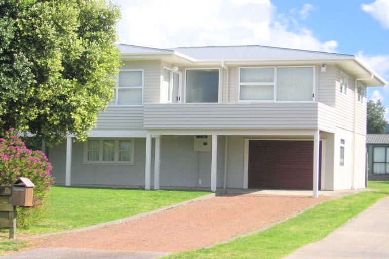 Photo of property in 311a Rangi Avenue, Whangamata, 3620
