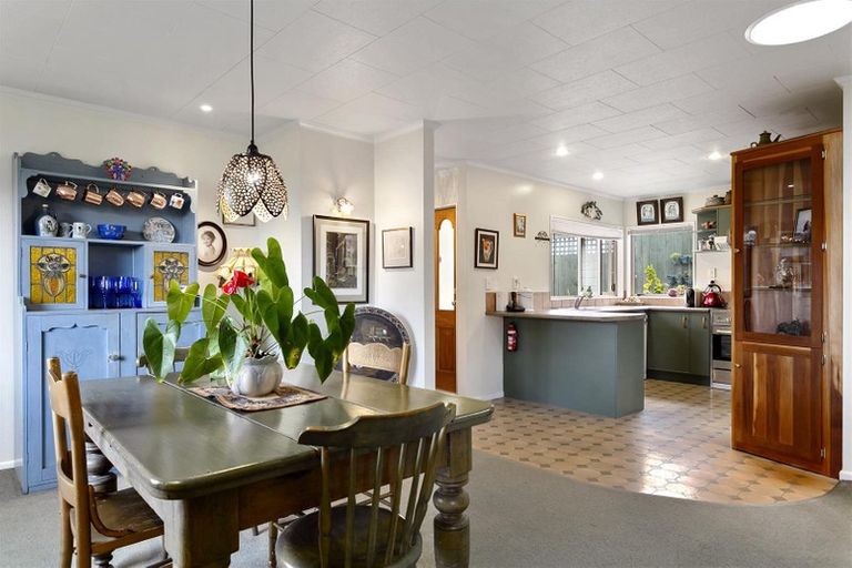 Photo of property in 8b Rihi Place, Nukuhau, Taupo, 3330