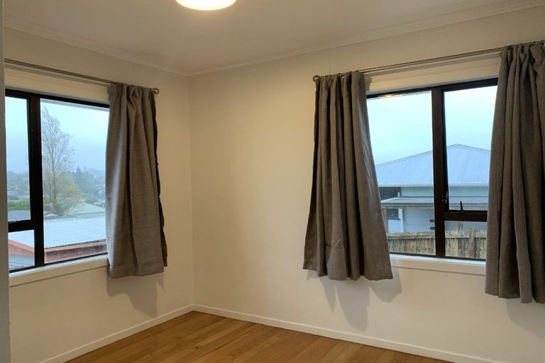 Photo of property in 1/114 Kervil Avenue, Te Atatu Peninsula, Auckland, 0610