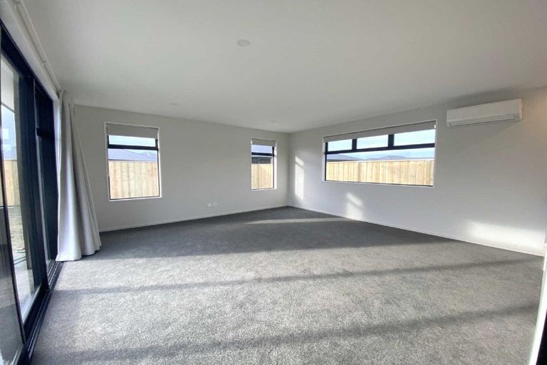 Photo of property in 51 Tiritiri Moana Drive, Pegasus, 7612