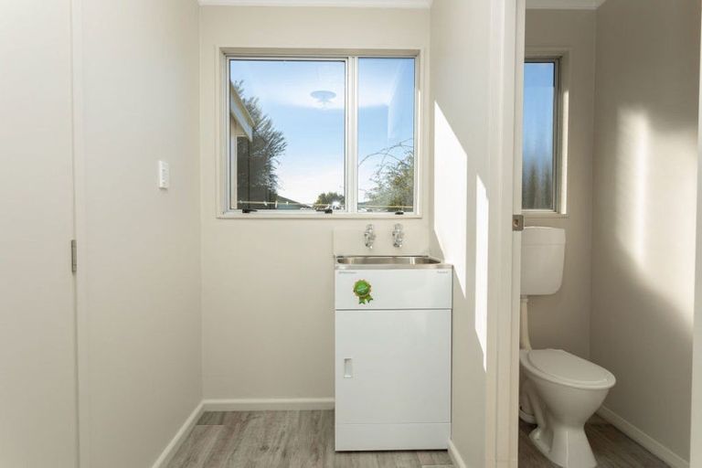 Photo of property in 3/7 Cadman Street, Dannevirke, 4930