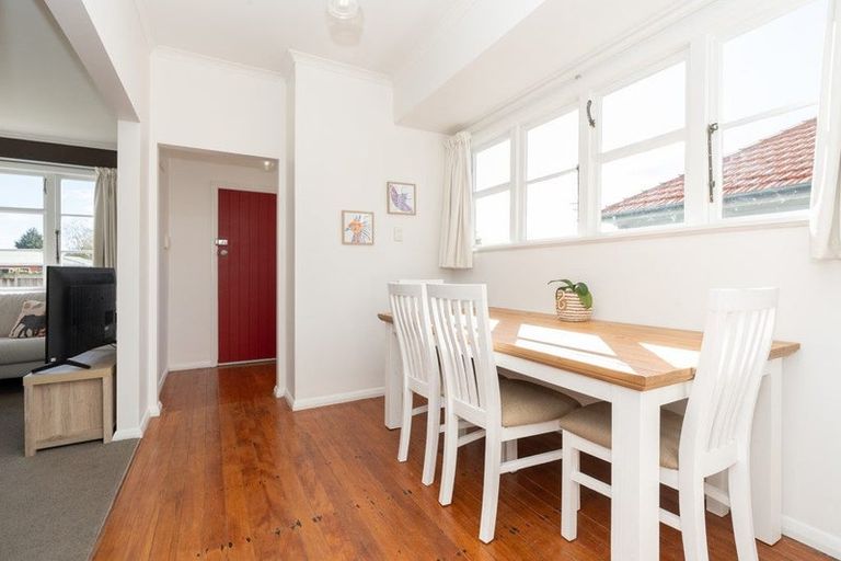 Photo of property in 2a Bains Avenue, Hamilton East, Hamilton, 3216