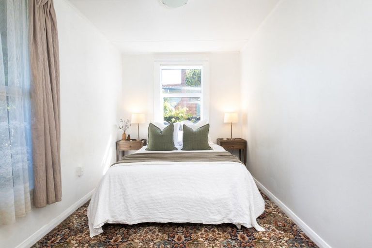 Photo of property in 80 Meeanee Quay, Westshore, Napier, 4110