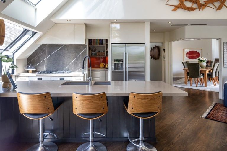 Photo of property in 9 Manor Park, Sunnyhills, Auckland, 2010