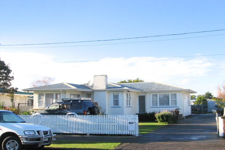 Photo of property in 4 Tyndale Street, Onekawa, Napier, 4110