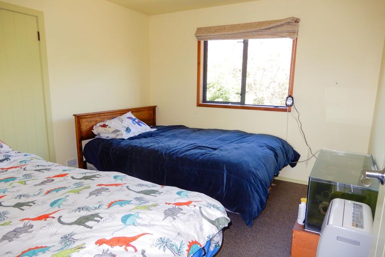 Photo of property in 16a Chambers Street, Kakanui, Oamaru, 9495