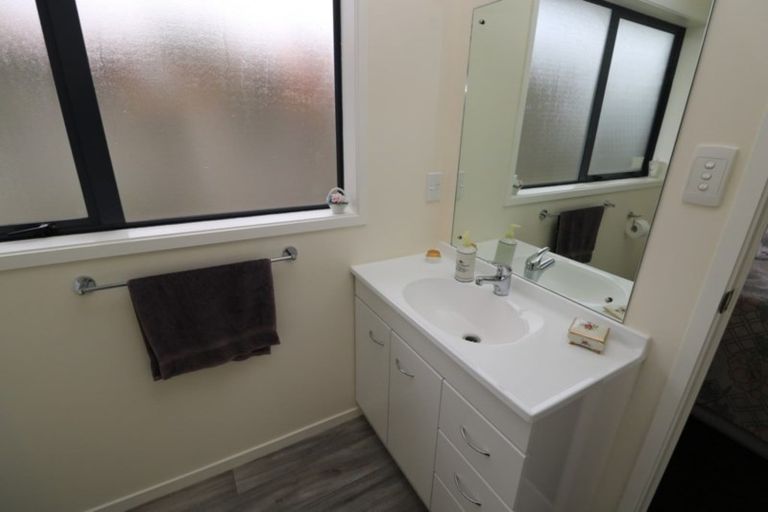 Photo of property in 1 Forbes Road, Foxton Beach, Foxton, 4815