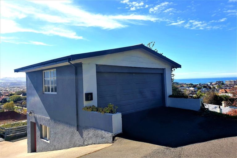 Photo of property in 27 Motu Street, Saint Clair, Dunedin, 9012