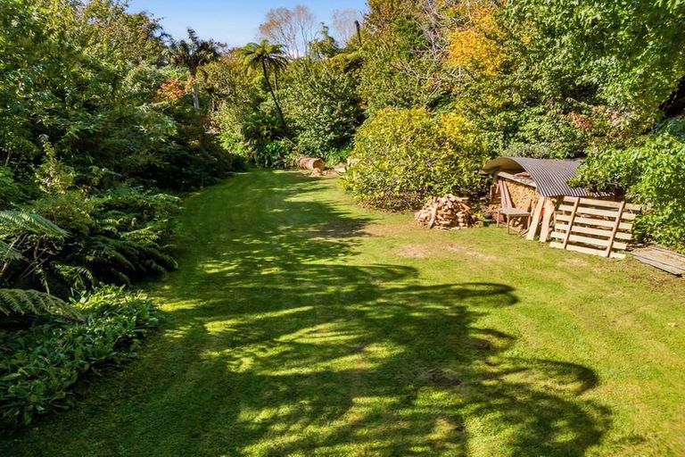 Photo of property in 56 Poplar Grove, Whalers Gate, New Plymouth, 4310