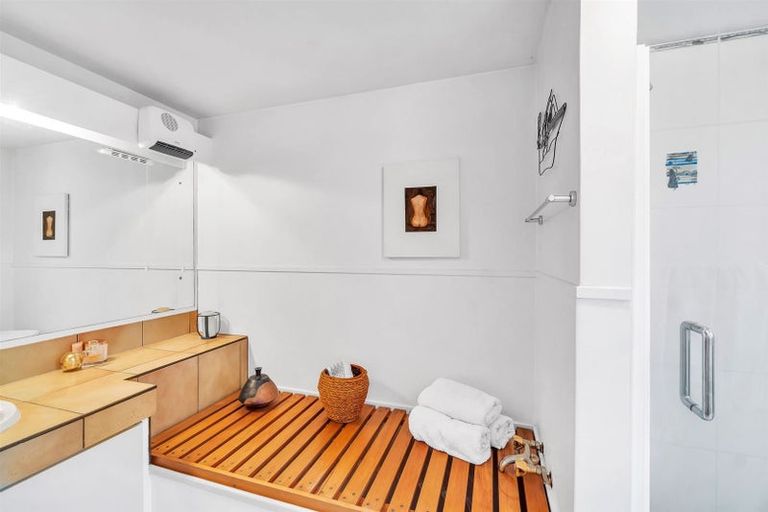 Photo of property in 117b Waimairi Road, Ilam, Christchurch, 8041