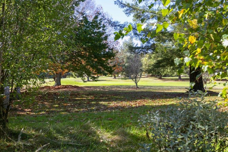 Photo of property in 6 Yasmin Lane, Kinloch, Taupo, 3377