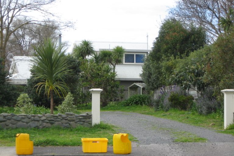 Photo of property in 35 Cedar Road, Te Awanga, 4102