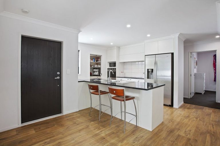 Photo of property in 59 Marendellas Drive, Bucklands Beach, Auckland, 2014