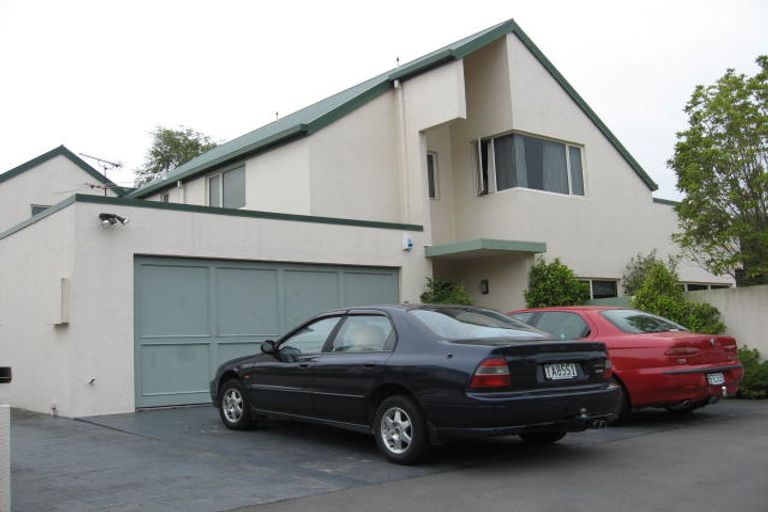 Photo of property in 1/89 Waimairi Road, Upper Riccarton, Christchurch, 8041