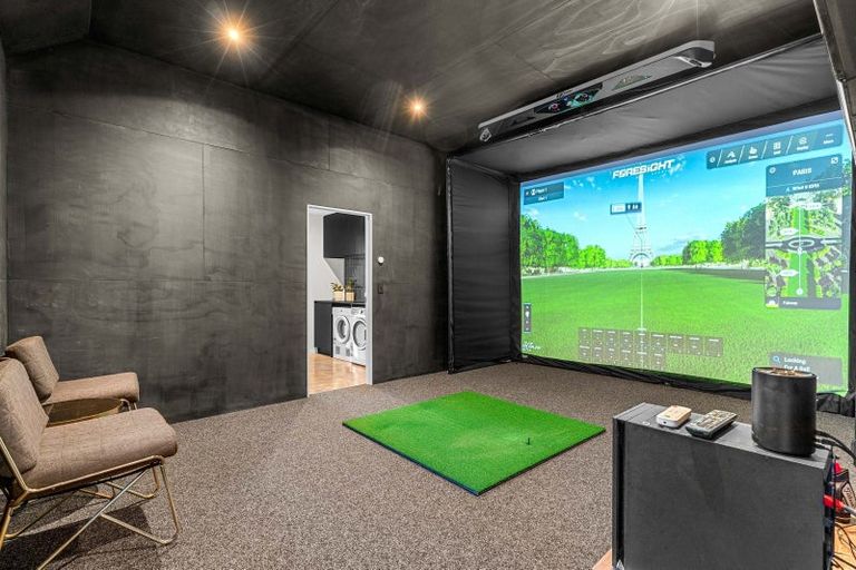 Photo of property in 28 Taurangawaka Road, One Tree Point, 0118