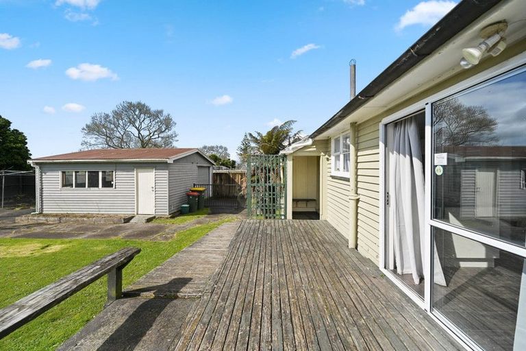 Photo of property in 50 Sare Crescent, Fairfield, Hamilton, 3214