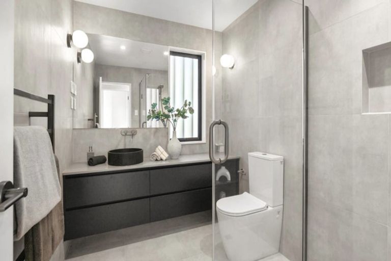 Photo of property in 22 Pukeko Road, Hobsonville, Auckland, 0616