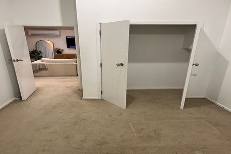 Photo of property in 7a Seymour Road, Sunnyvale, Auckland, 0612