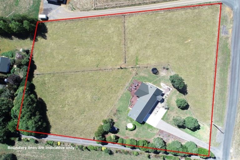 Photo of property in 105 Medhurst Road, Bombay, 2675