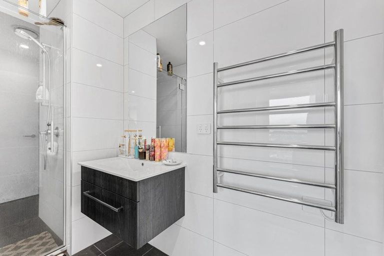 Photo of property in 410/8 Lakewood Court, Manukau, Auckland, 2104