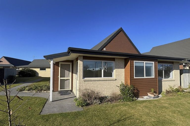 Photo of property in Rivertown Villas, 150 Williams Street, Kaiapoi, 7630
