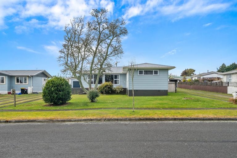 Photo of property in 35 Aotea Crescent, Tokoroa, 3420