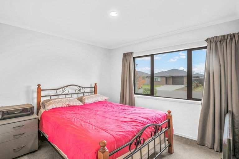 Photo of property in 33 Pakohe Street, Pegasus, 7612