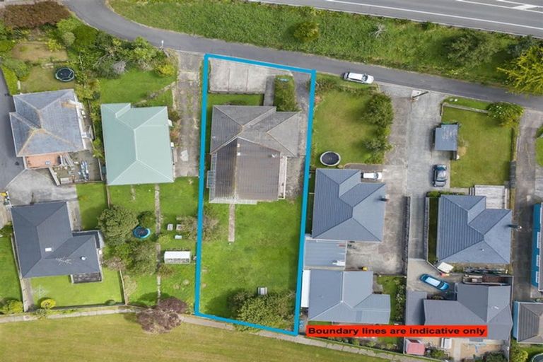 Photo of property in 308 Main Road, Tawa, Wellington, 5028