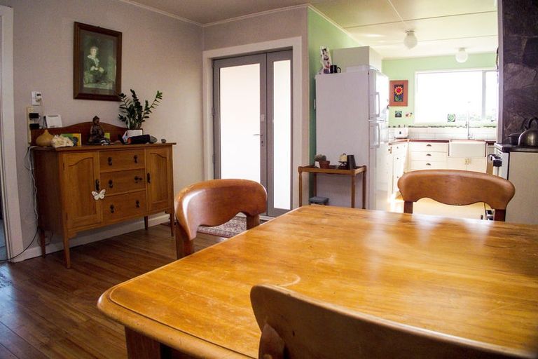 Photo of property in 74 Main Road, Harihari, 7884