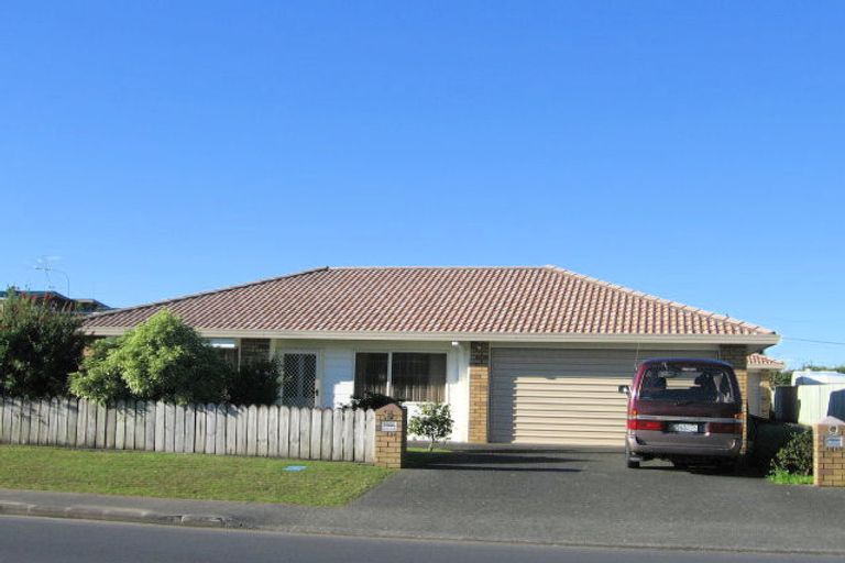 Photo of property in 153b Centreway Road, Orewa, 0931