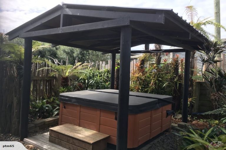 Photo of property in 4 Saint John Street, Matata, Whakatane, 3194