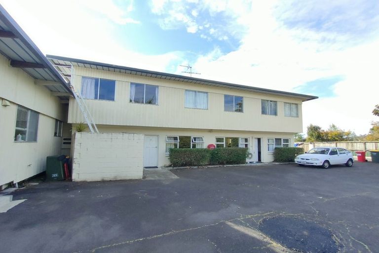 Photo of property in 6c Seaview Road, Milford, Auckland, 0620
