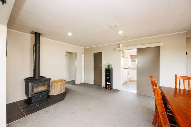 Photo of property in 35 Severn Street, Rongotea, 4476
